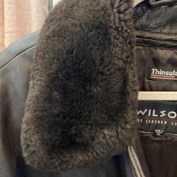 WILSONS Vintage Brown Leather Coat with Faux Fur Collar, Size XL. - Picture 13 of 17